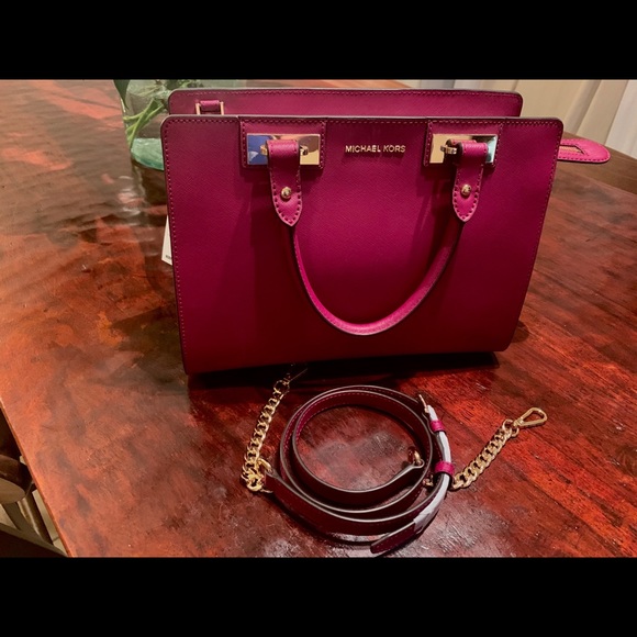 Michael Kors Quinn medium leather satchel. - Picture 4 of 4